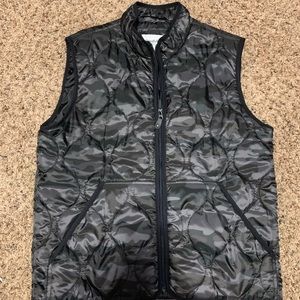 New Black Camo Vest